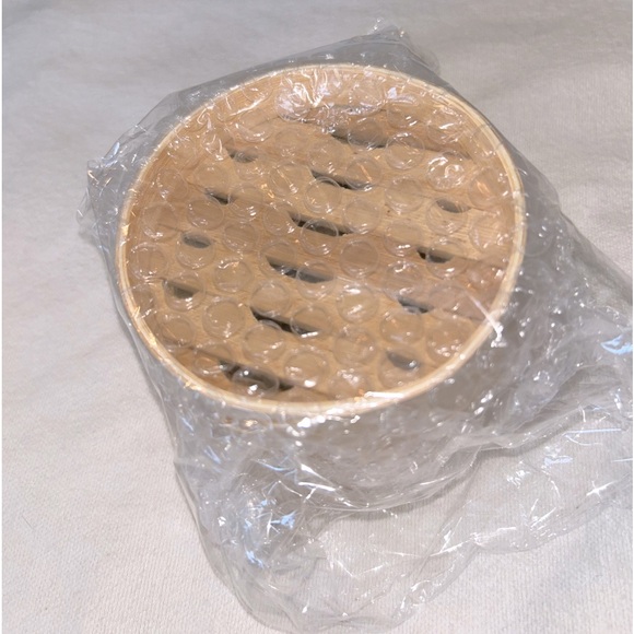 Two Viori Natural Bamboo Bar Holder Shampoo/Conditioner Bar and Bar Soap Holder - Picture 4 of 4